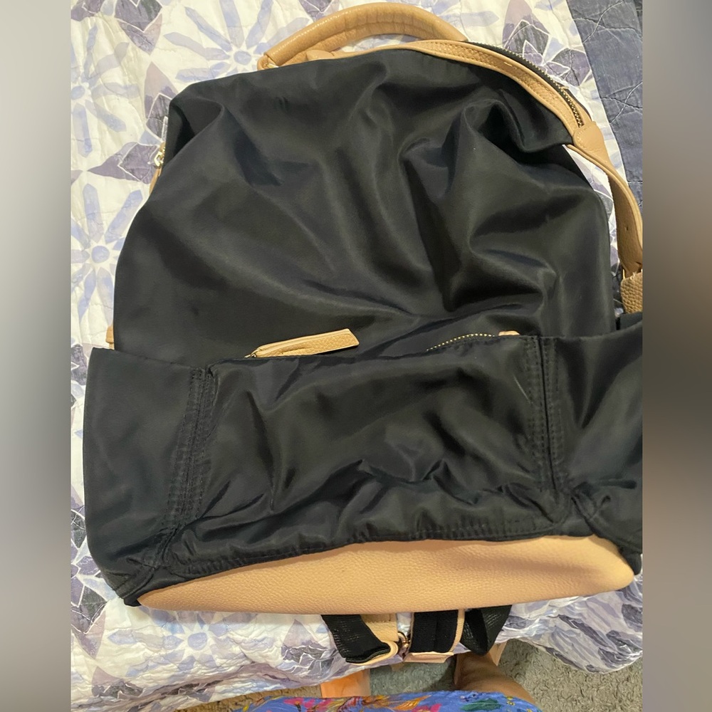 Tommy Bahama back pack